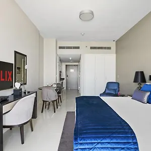 Vayk - Chic Hotel-style In Damac Hills , Dubai United Arab Emirates