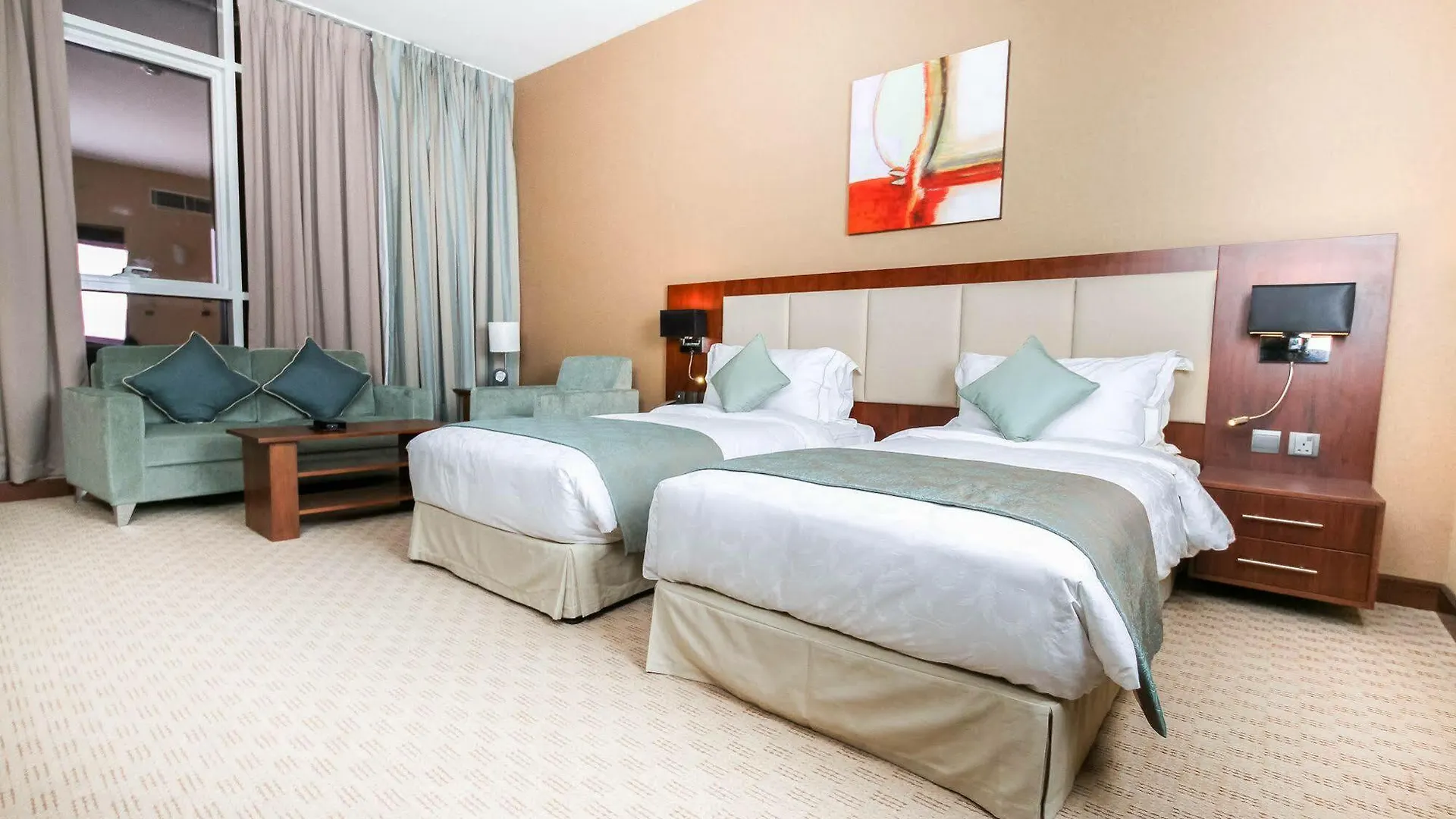 Danat Capital Hotel Abu Dhabi 4*,